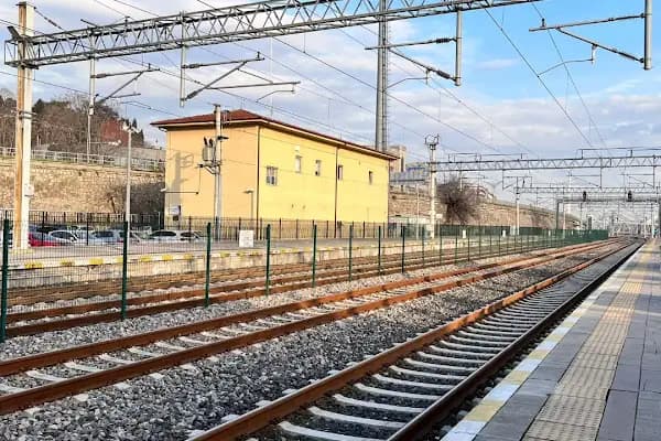 Tren İstasyonu - Tren İstasyonu - Kocaeli Çayırova
