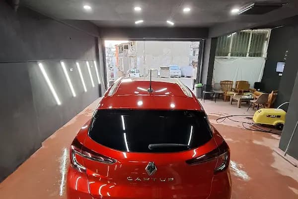 Oto Megan Class | Oto Kuaför | Oto Yıkama | Detaylı Temizlik - Araba Yıkama - İzmir Bayraklı