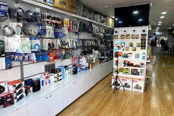 UZMAN ELEKTRONİK - Ses ve Görüntü Sistemleri Tedarikçisi - Antalya Aksu
