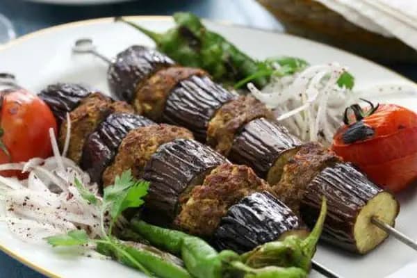 Divan Kebap - Kebap Restoranı - İstanbul Bağcılar