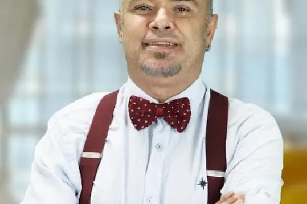Prof. Dr. Mustafa Arı - Psikiyatr - Muğla Menteşe