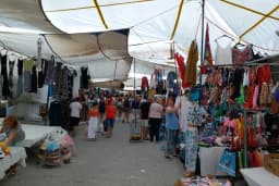 Alaçatı Pazar Yeri