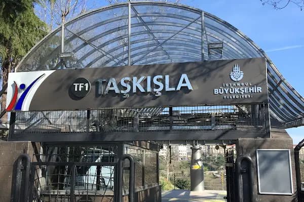 Taşkışla - Gondol Lift İstasyonu - İstanbul Şişli