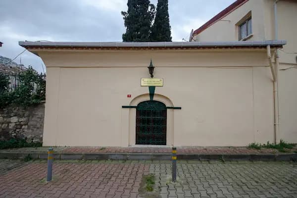 Ummi Sinan Türbesi - Tarihi Yer - İstanbul Fatih