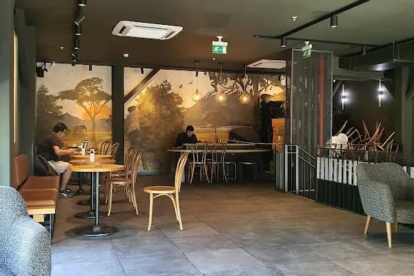 Starbucks - Kahve dükkanı - İstanbul Arnavutköy