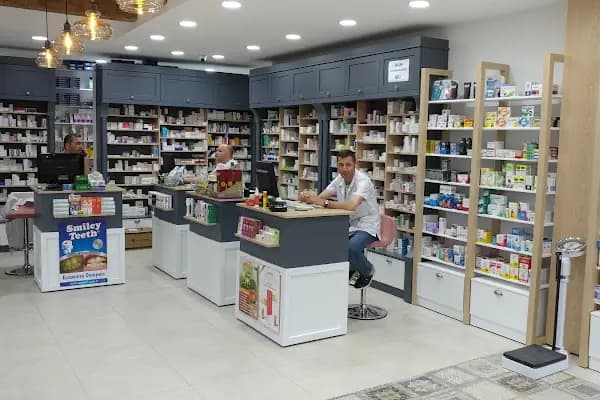 Kurtdereli Eczanesi - Eczane İçeren İşletme - Balıkesir Karesi