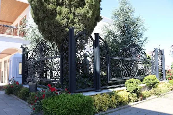 Abdurrahman Gazi Türbe Anıtı - Cami - İstanbul Sarıyer
