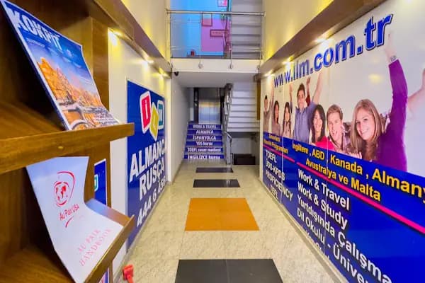 İstanbul Lisan Merkezi Bakırköy İngilizce Kursu - İngilizce Dil Okulu - İstanbul Ataşehir