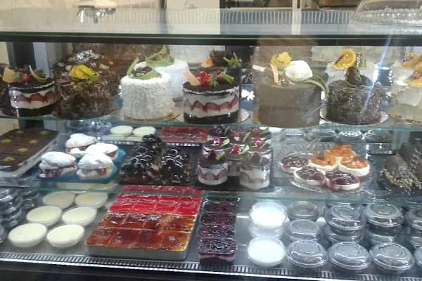 Yeliz Hanım Patisserie Balçova - Pastane - İzmir Bergama