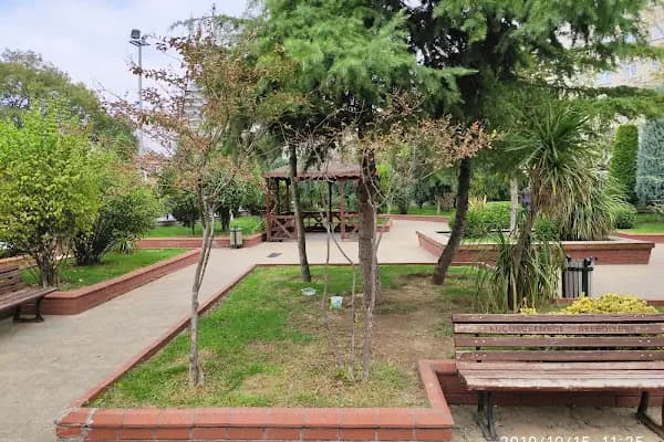 Merkez Parkı - Park - İstanbul Küçükçekmece