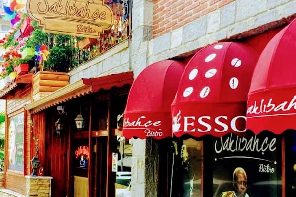 Saklıbahçe Cafe Bistro - Kafe - İstanbul Beylikdüzü