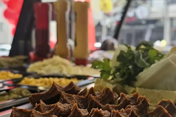 Elmadağ Çiğ Köfteci Samet Usta - Akkız'ın Yeri - Restoran - Ankara Elmadağ
