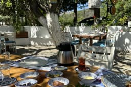 Kadıköy Kahvaltı ve Meyhane Bitez
