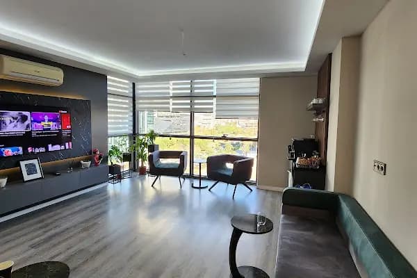 Op. Dr. Alper Derviş, Plastik Rekonstrüktif Ve Estetik Cerrahi - Estetik Cerrah - İzmir Konak