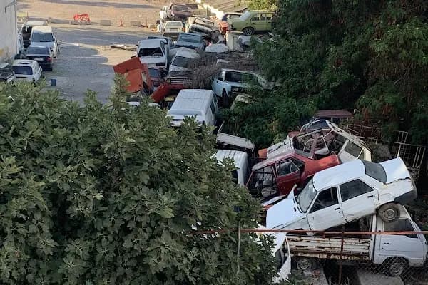 Yediemin Otoparkı - Otopark - İzmir Balçova