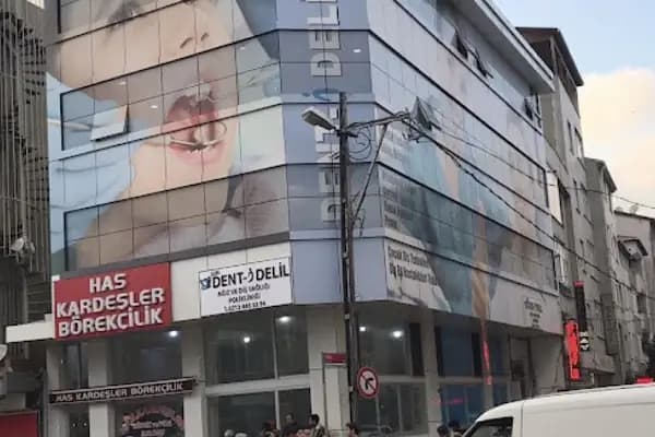 Denti Delil Ağız ve Diş Sağlığı Polikliniği Bağcılar şubesi - Hastane - İstanbul Bağcılar