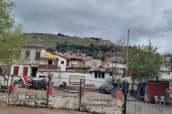 Deryal Oto ve Halı Yıkama - Araba Yıkama - İzmir Bergama