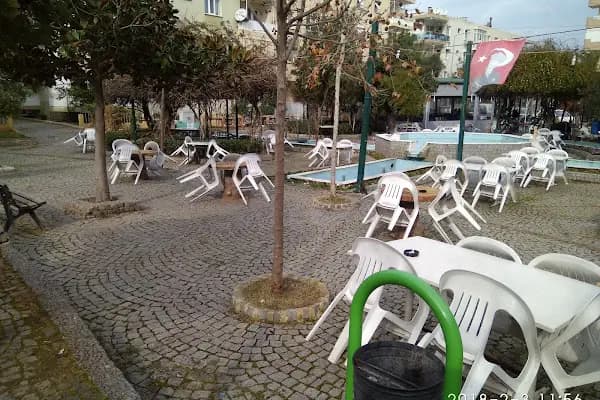 Yüzbaşı Şerafettin Parkı - Park - İzmir Balçova