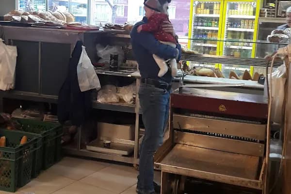 İpekyolu Ekmek&amp;Pasta - Fırın - İstanbul Beyoğlu