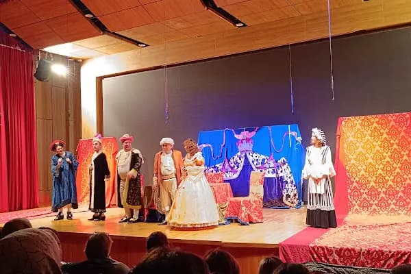 BKS Sahne - Tiyatro Sahnesi - İstanbul Avcılar