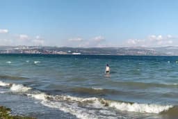 Altınova Hersek Plajı