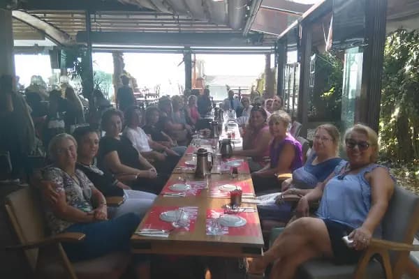 Big Mamas - Bar - İstanbul Arnavutköy