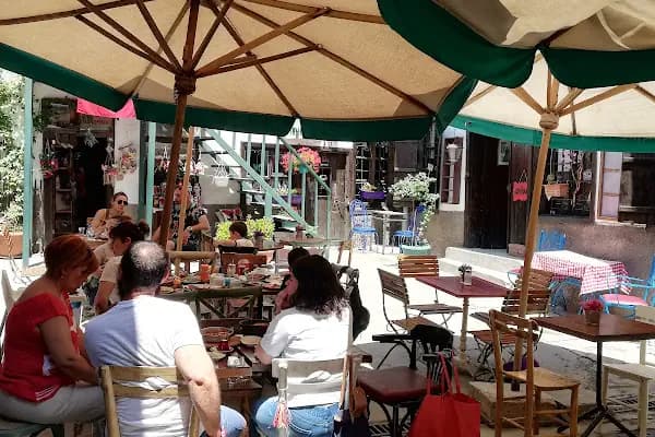 Cafe Borges - Kafe - Ankara Altındağ