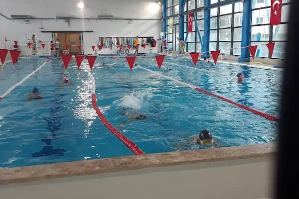 Buca Belediyesi Olimpik Yüzme Havuzu - Spor salonu - İzmir Balçova