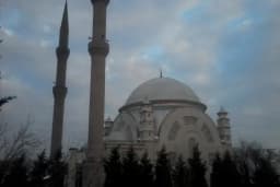 Cemiyet Evleri Cami