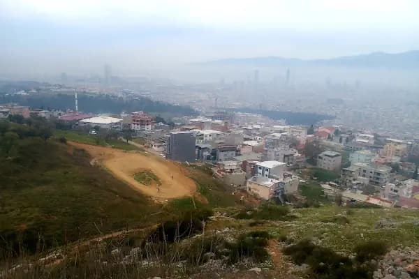 Bornova - Metro İstasyonu - İzmir Bornova