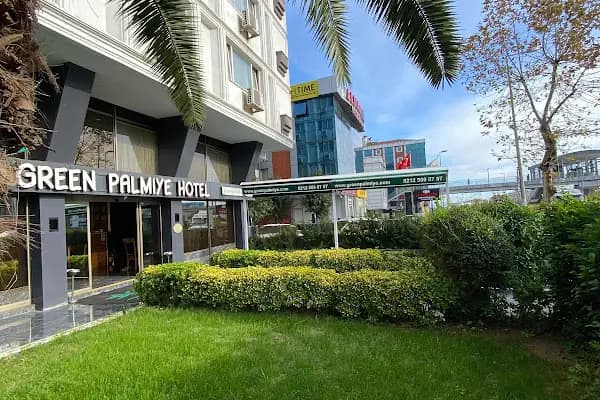 Green Palmiye Hotel - Otel - İstanbul Küçükçekmece