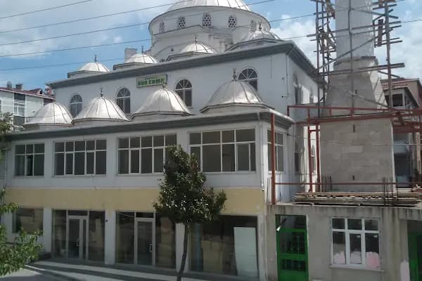 Çayırova Müftülüğü Özgürlük Mahallesi Nur Cami - Cami - Kocaeli Çayırova