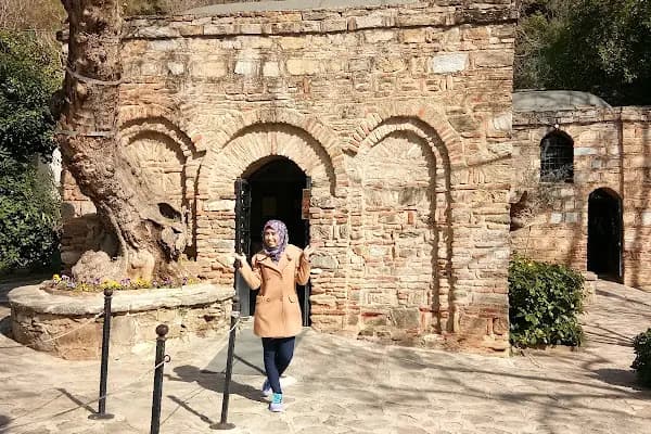 Basketbol Sahası - Stadyum - İzmir Bergama