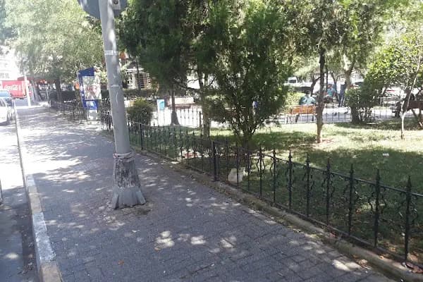 Şehit Mehmet Uzun Parkı - Park - İstanbul Bahçelievler