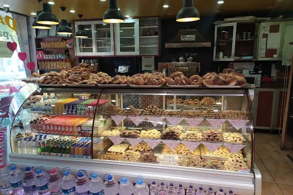 Damla Pastanesi - Pastane - Konya Meram