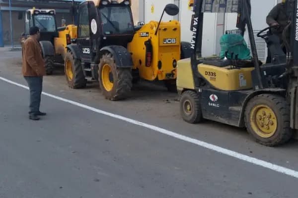 diyarbakır kiralık forklif ve manitou ve vinç işi yapılır - Kurumsal Ofis - Diyarbakır Bismil