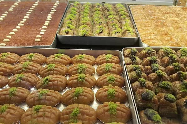 Ersoy Pasta Fırın küçüksaat AHMET ERSOY - Pastane - Adana Seyhan