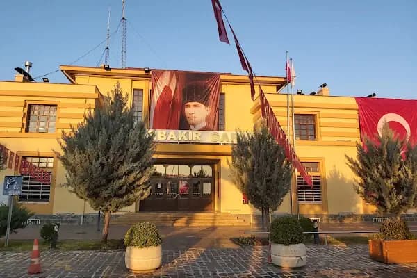 Diyarbakır İstasyonu - Tren İstasyonu - Diyarbakır Çermik