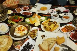 Tarihi Hanlarönü çorba &amp; kahvaltı ev yemekleri
