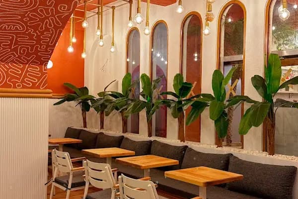 Berry Coffee Company Buca - Çikolata Dükkanı - İzmir Bayraklı