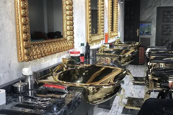 Veli Baranok Bay Bayan Guzellik Salonu - Kuaför - Konya Akşehir