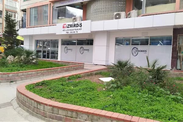 Özel İzmirdiş Ağız ve Diş Sağlığı Polikliniği Yeşilyurt Şubesi - Diş Kliniği - İzmir Karabağlar
