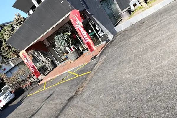 Frapella Çikolata Fabrika Satış Mağazası - Çikolata Dükkanı - İstanbul Avcılar