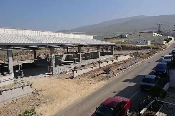 Helvacı kapalı pazar yeri - Alışveriş merkezi - İzmir Aliağa