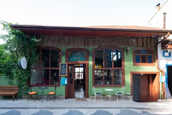 Pervane Cafe - Kafe - Bursa Osmangazi