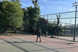 Yoğurtçu Parkı Tenis Kortu