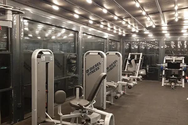 Uni+ Sport Club Görükle Spor Salonu Tenis Kortları - Spor salonu - Bursa Nilüfer