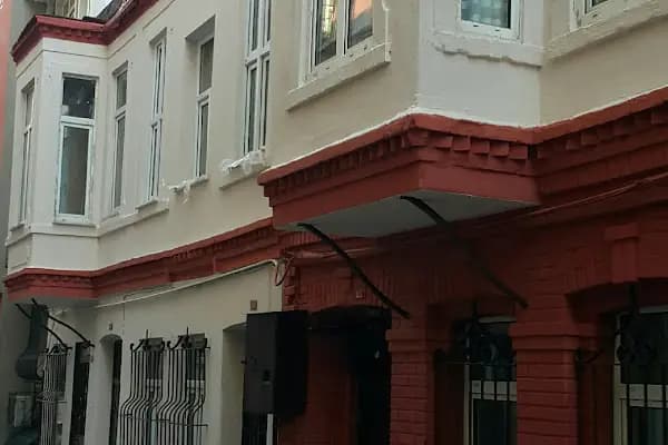 Elmadağ Kilisesi - İbadethane - İstanbul Şişli