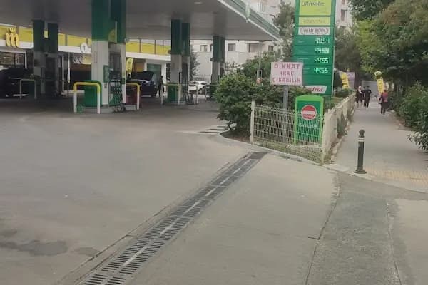 Petrol Ofisi - Benzin İstasyonu - İstanbul Kadıköy