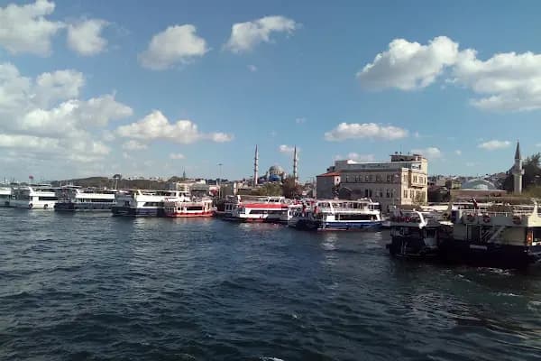 İski Heybeliada Şebeke Deposu - Resmi Kurum - İstanbul Adalar